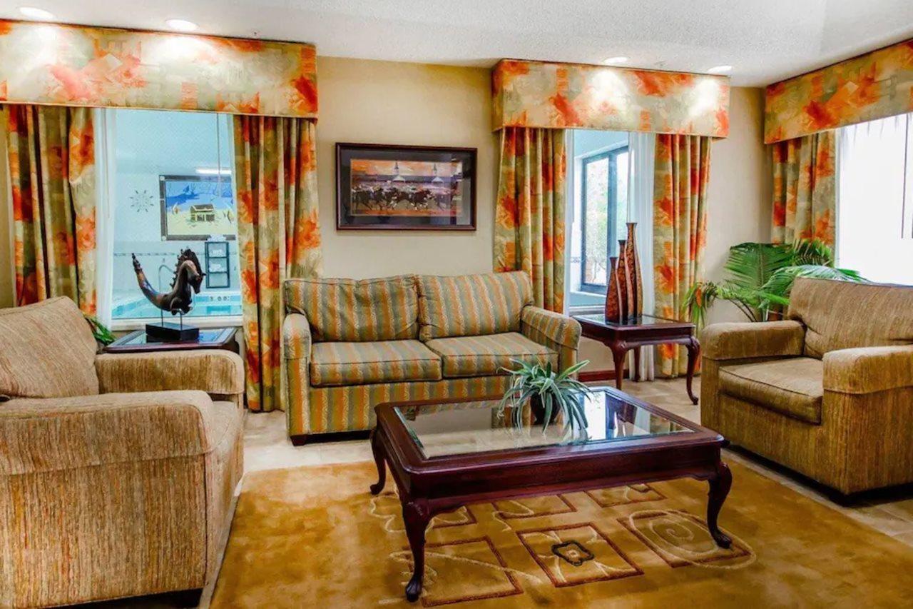Comfort Inn & Suites La Grange Экстерьер фото